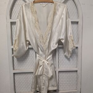 Victoria's Secret Cream Satin Lace Robe